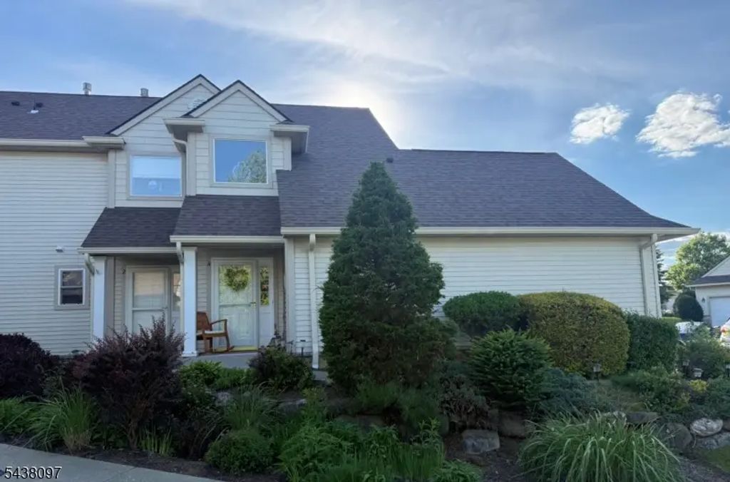 2 Caleb Ct, Hardyston Twp.