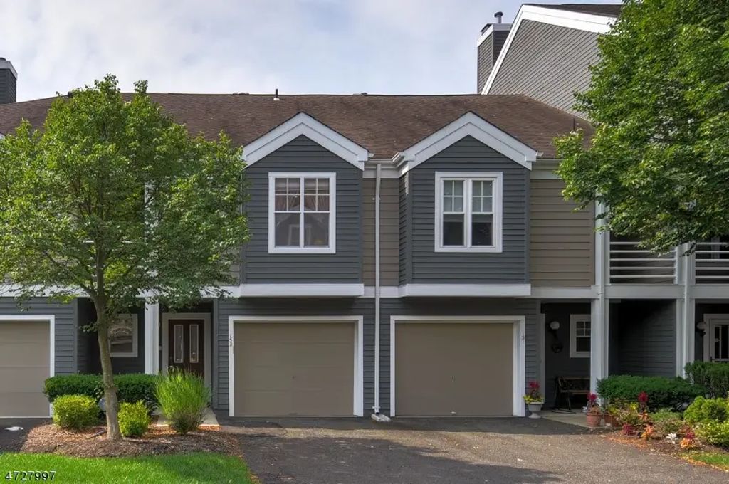 152 Bonney Ct, Bridgewater Twp.