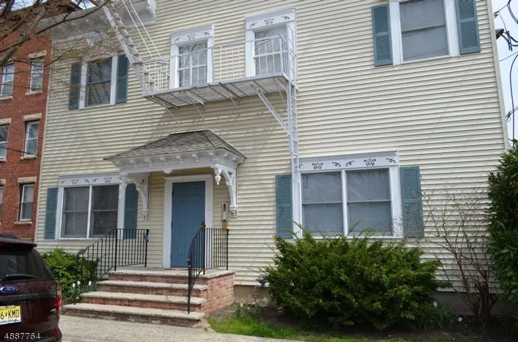 50 Cook Ave, Madison Boro