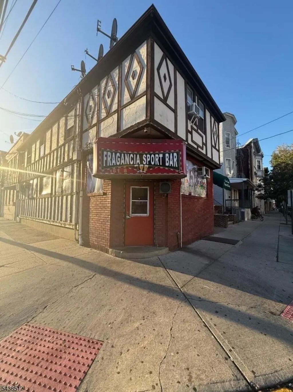 161 8th St, Passaic City