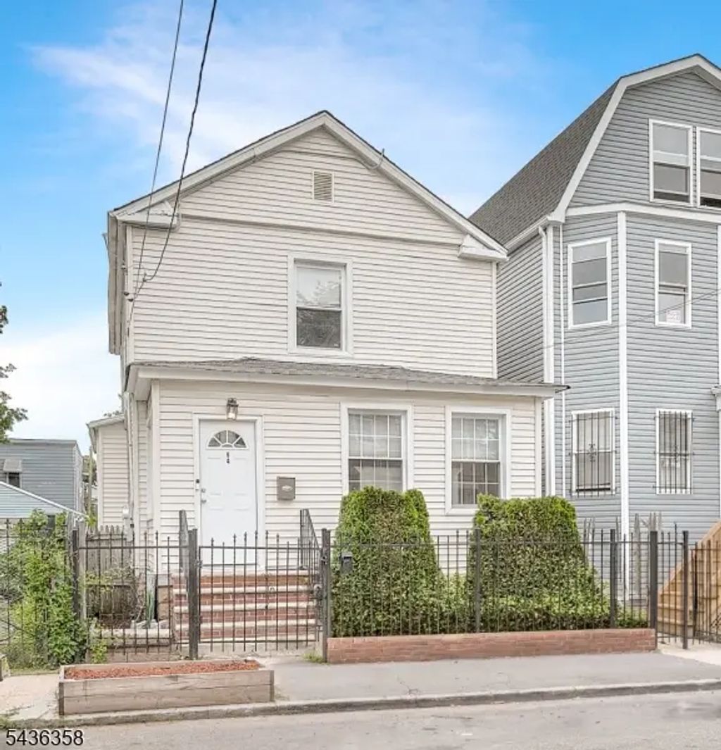 64 Norwood St, Newark City