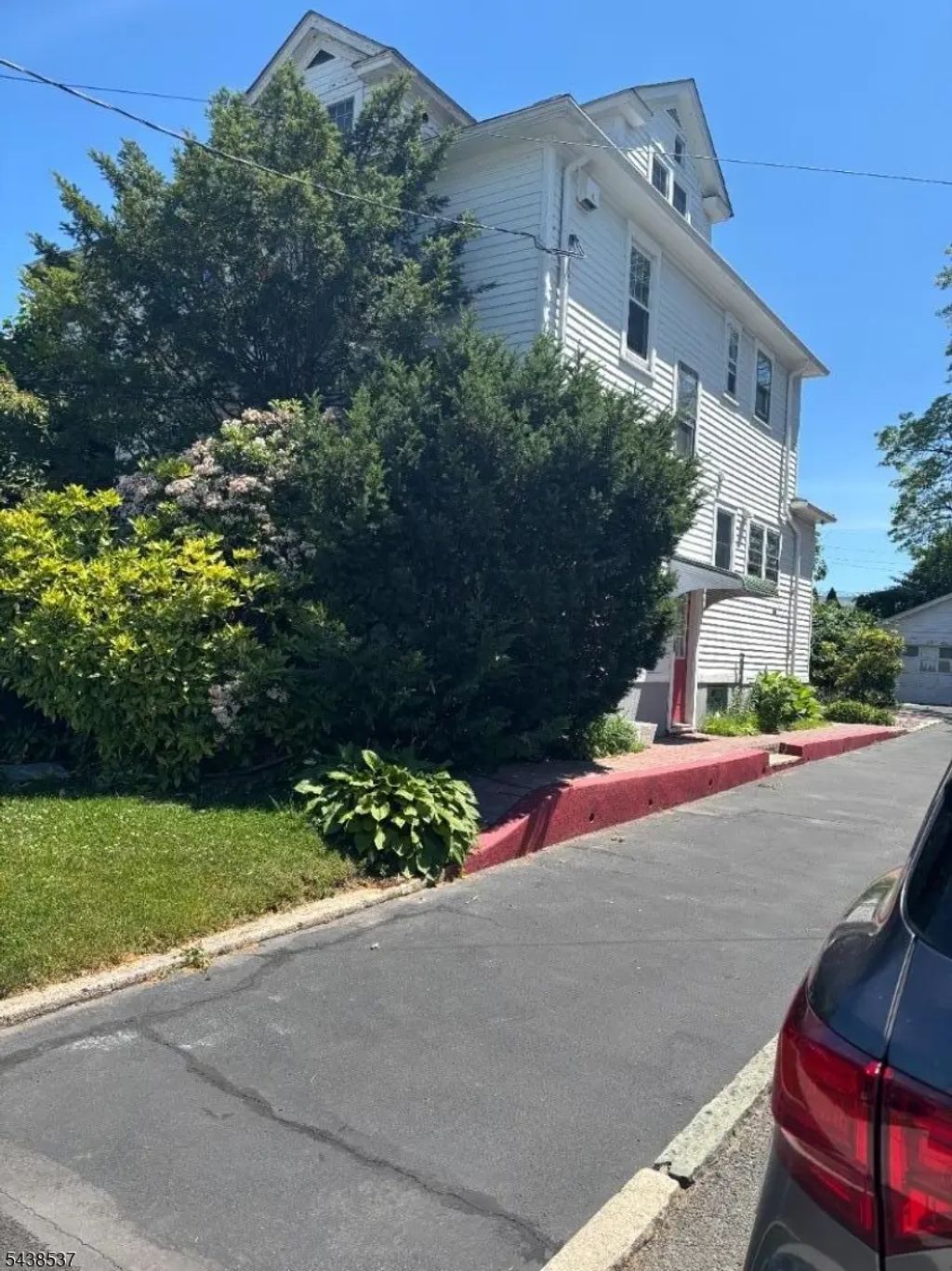 2074 Stowe St, Union Twp.