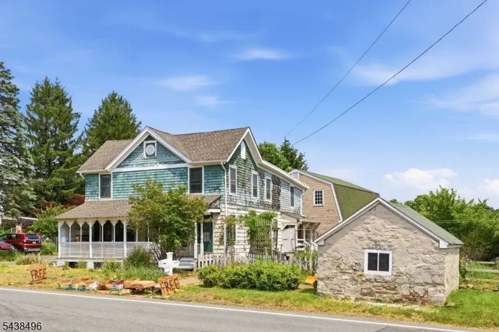 92 Randolph Ave, Mine Hill Twp.
