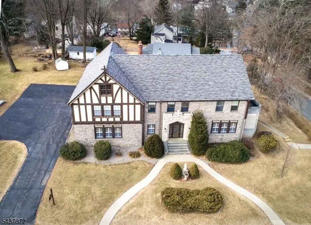 71 Bartholdi Ave, Butler Boro