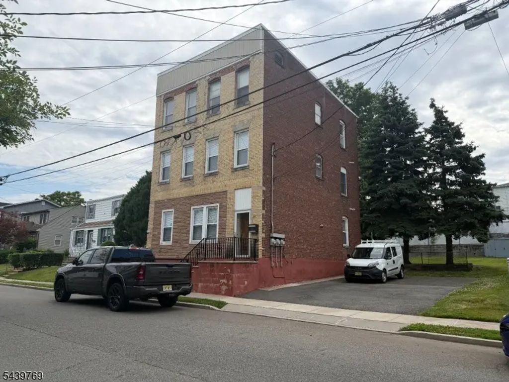 34 Ernest St, Nutley Twp.