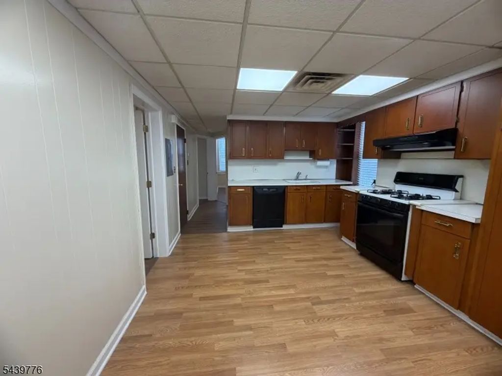 34 Ernest St, Nutley Twp.