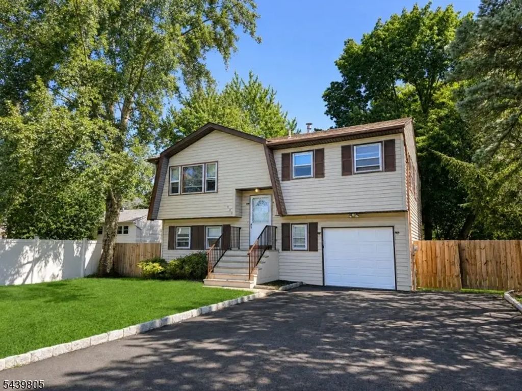 920 Everts Ave, Westfield Town