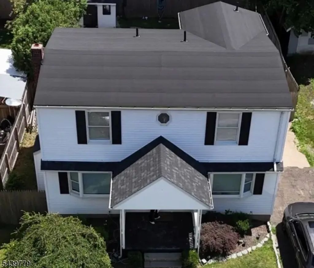13 1st Street, Mahwah Twp.