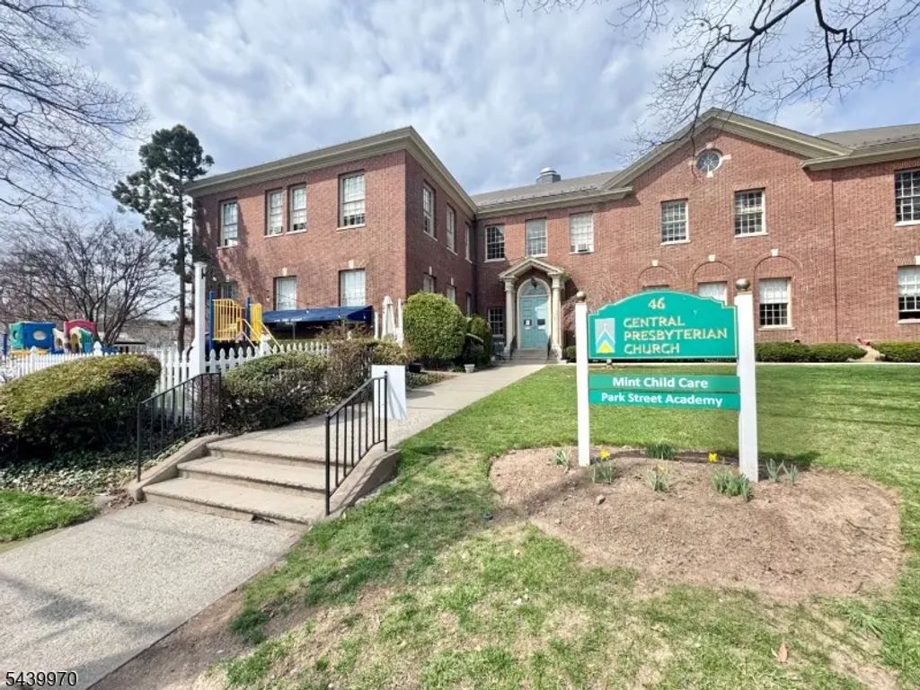 46 Park St, Montclair Twp.