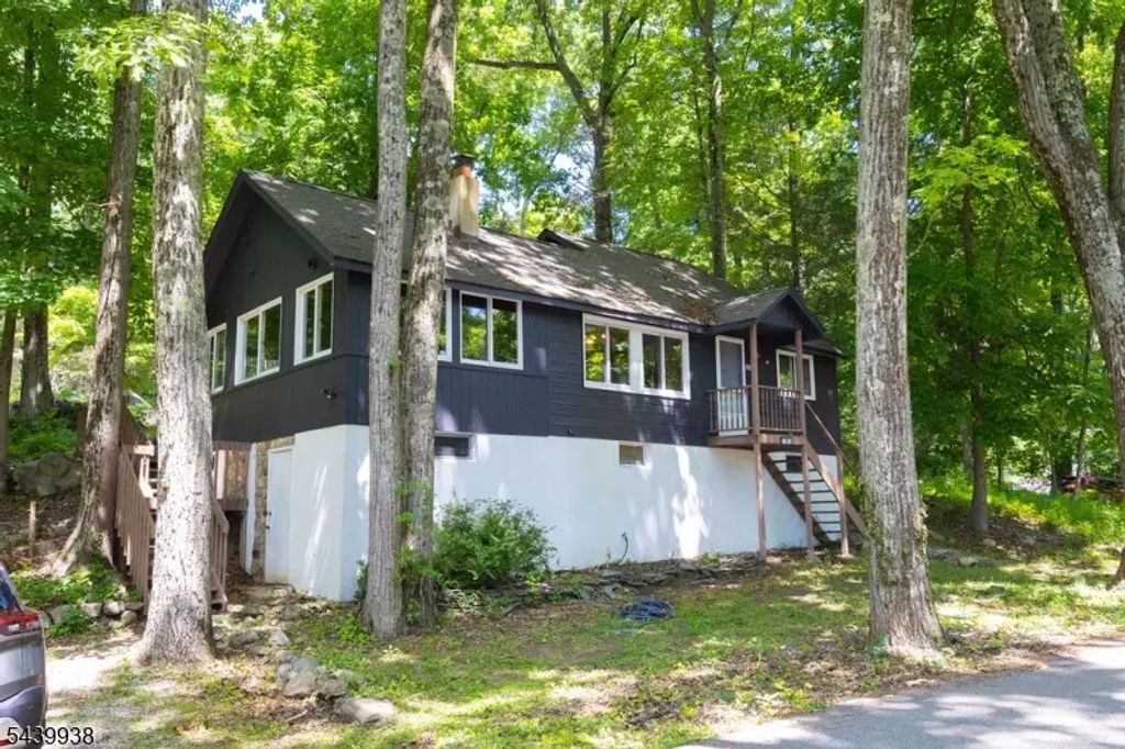 19 Lonaconing Rd, Vernon Twp.