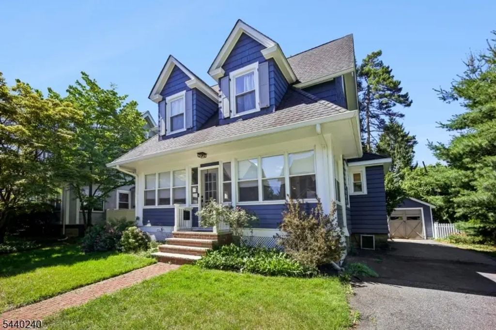 10 Mountain Pl, Montclair Twp.