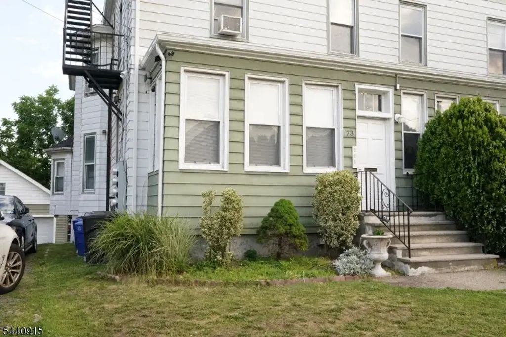 73 Hadley Ave, Clifton City
