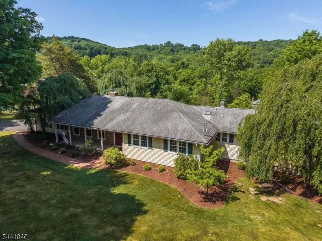 159 Old Clinton Rd, Raritan Twp.
