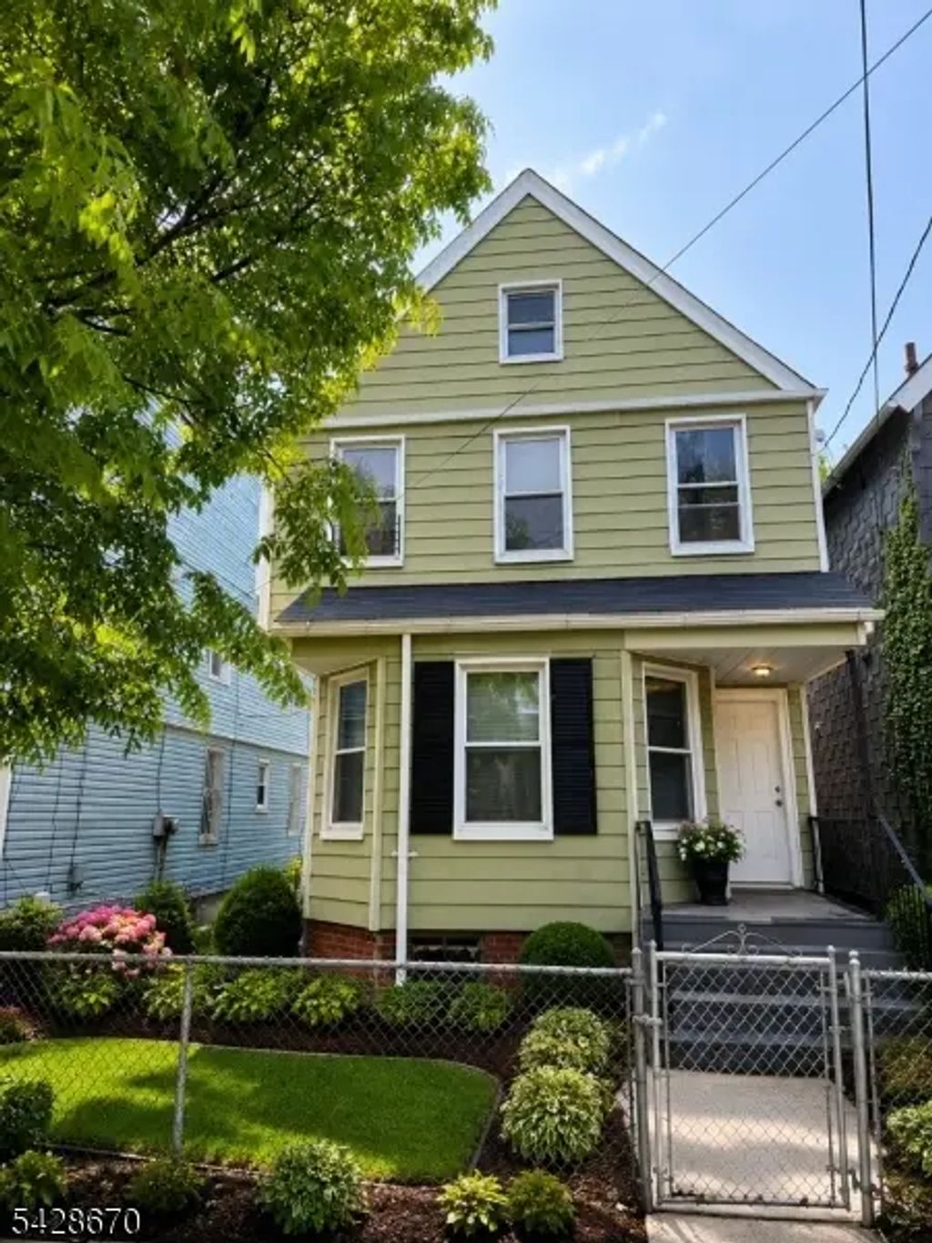 667 Scotland Rd, City Of Orange Twp.
