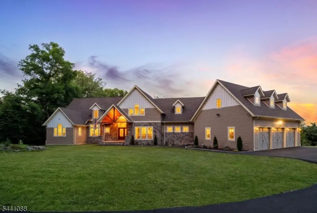 5 Vernon View Dr, Vernon Twp.