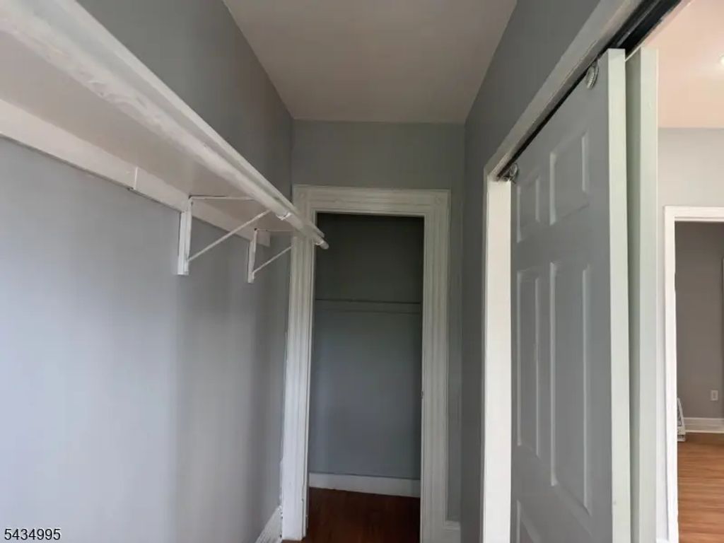 105 N Munn Ave, East Orange City