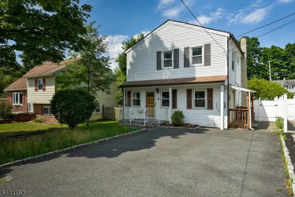 5 Reaville Ct, Parsippany-Troy Hills Twp.