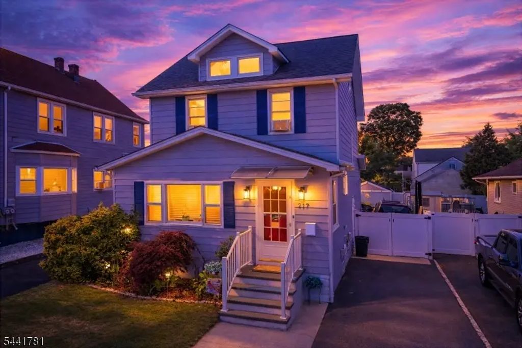 217 Sheridan Ave, Roselle Park Boro