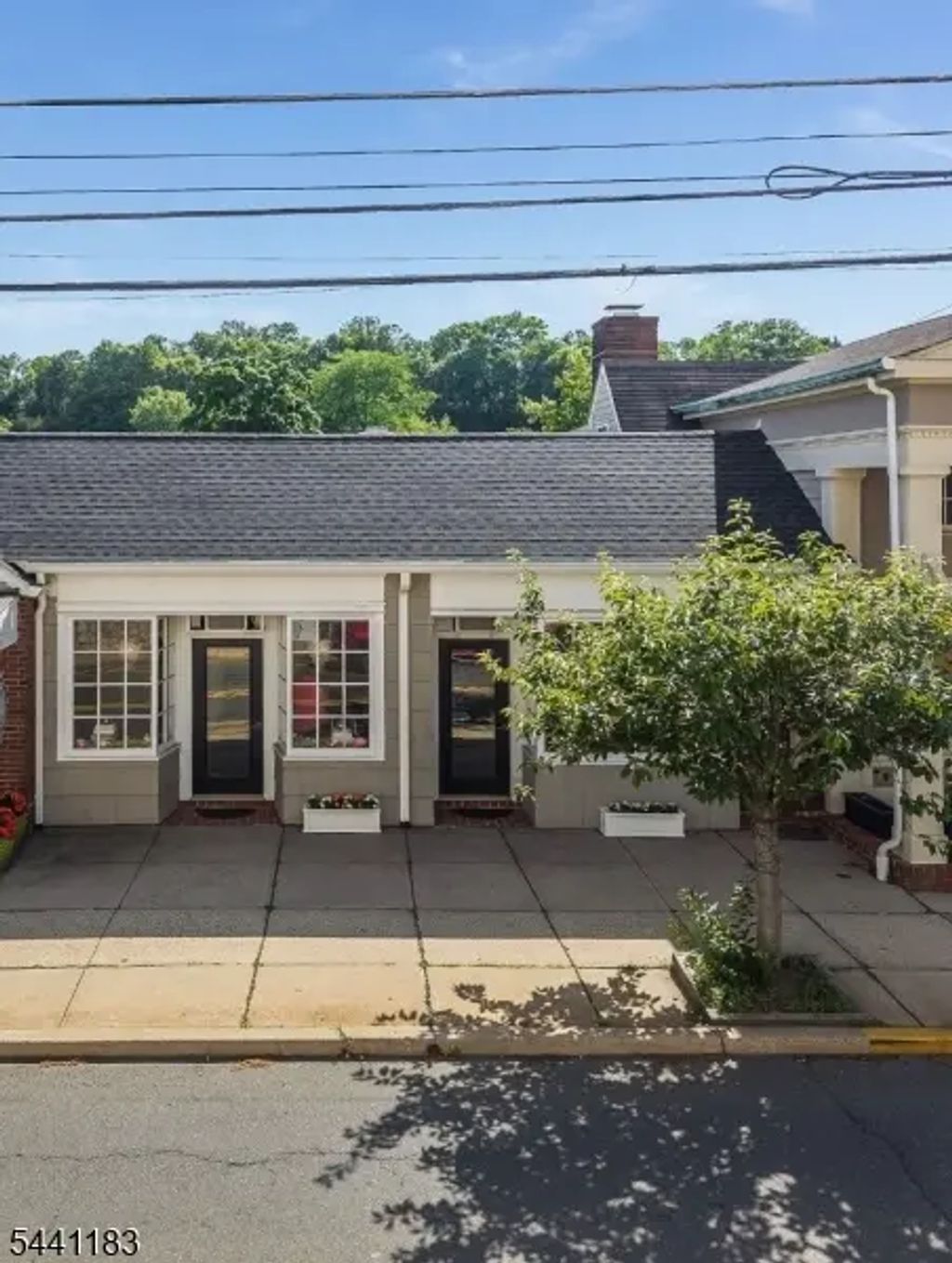 8 Leigh St, Clinton Town