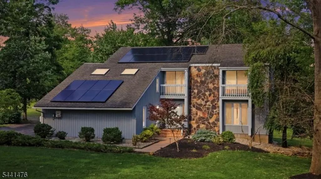 30 Willow Brook Ln, Clinton Twp.