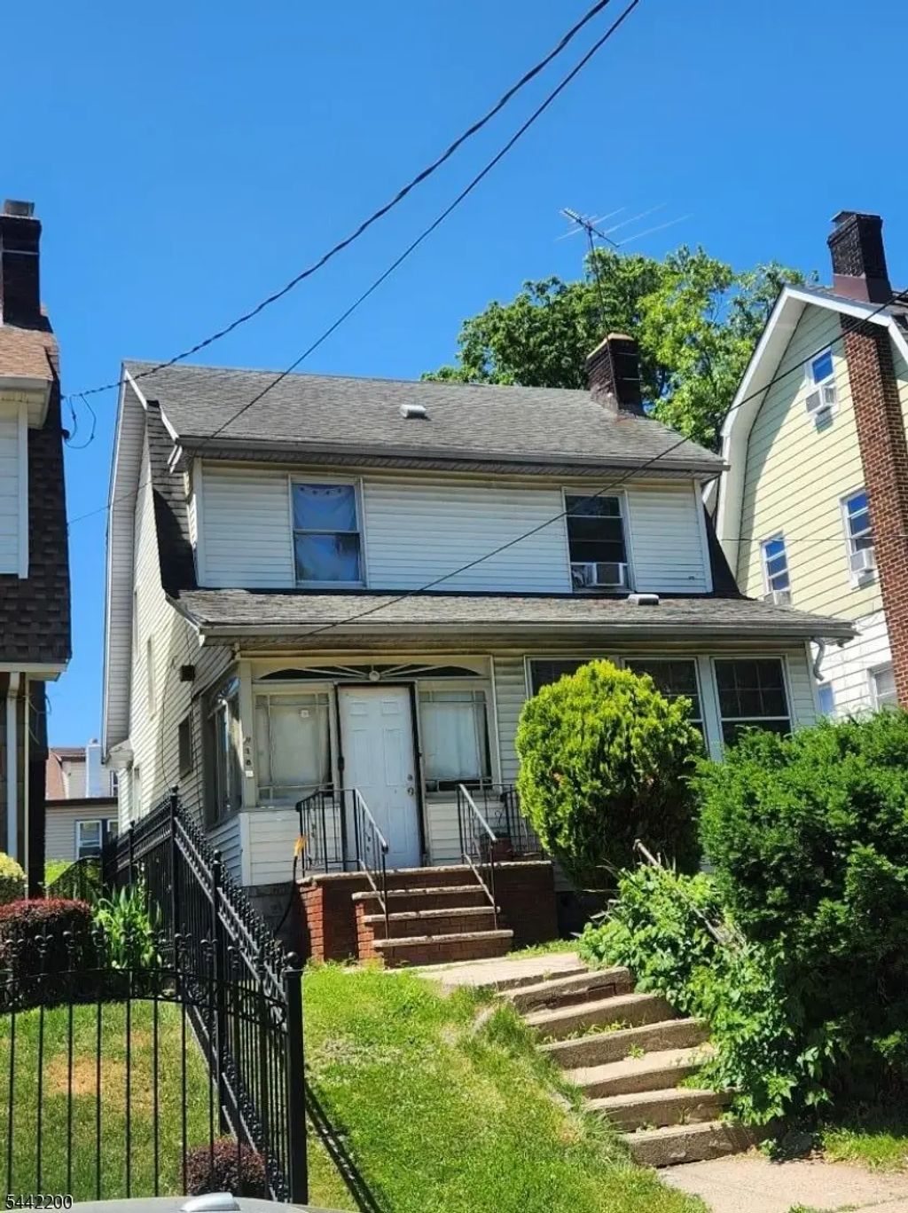 186 Hansbury Ave, Newark City
