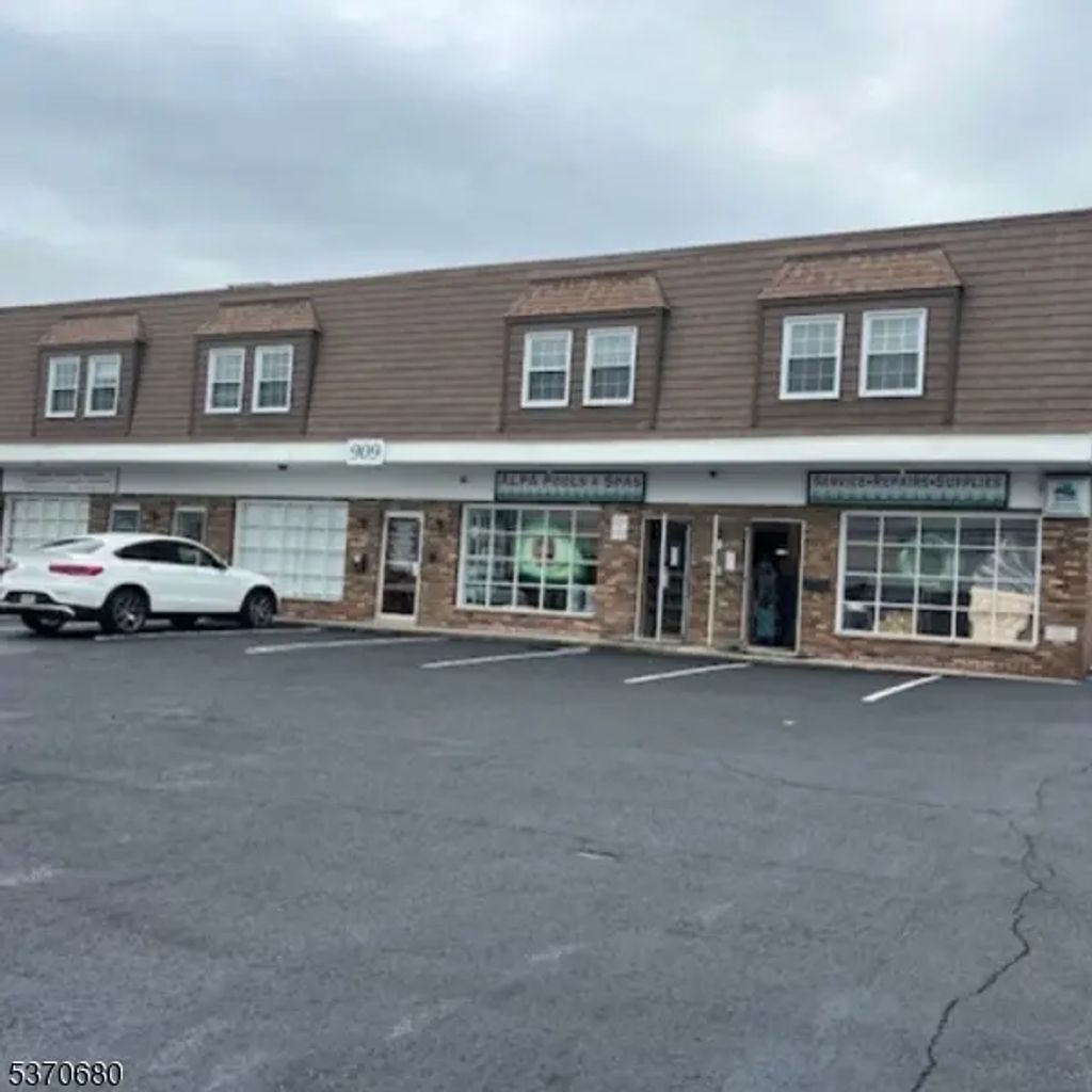 909 Belmont Ave, North Haledon Boro