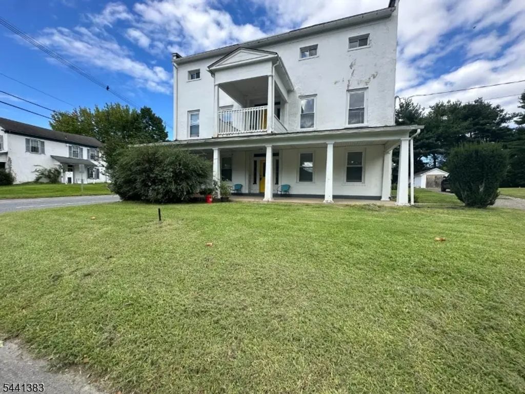 46 Titman Rd Apt 1, White Twp.