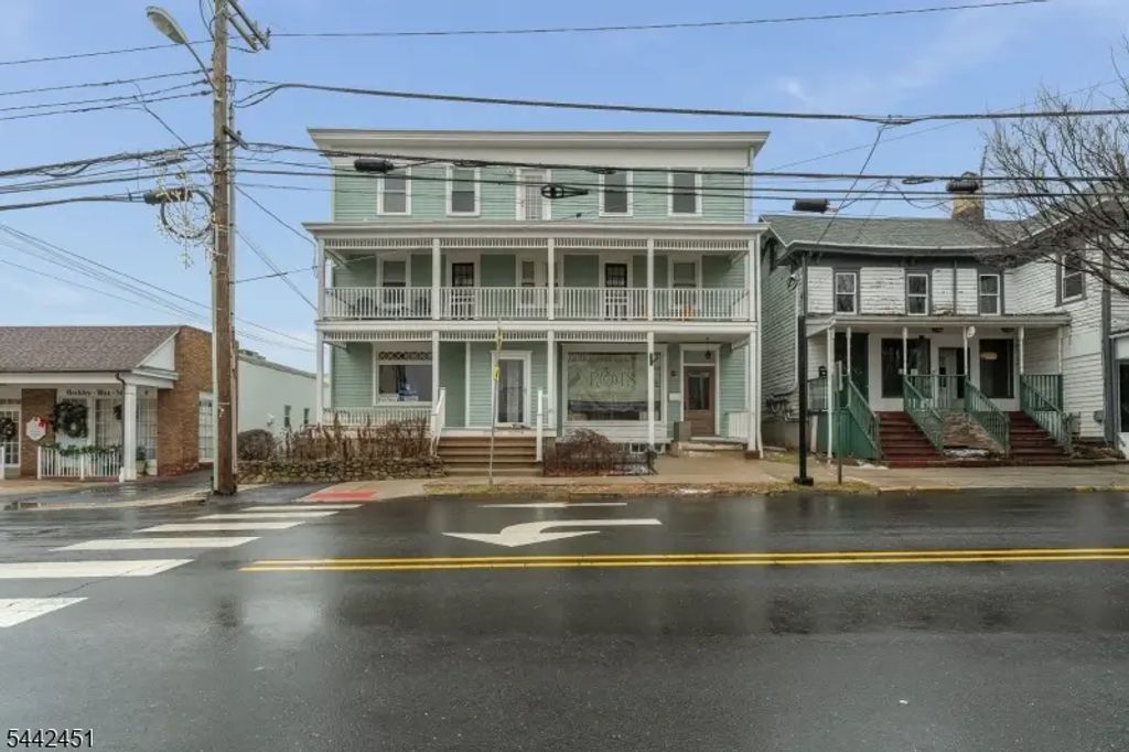 16 Main Street, Flemington Boro