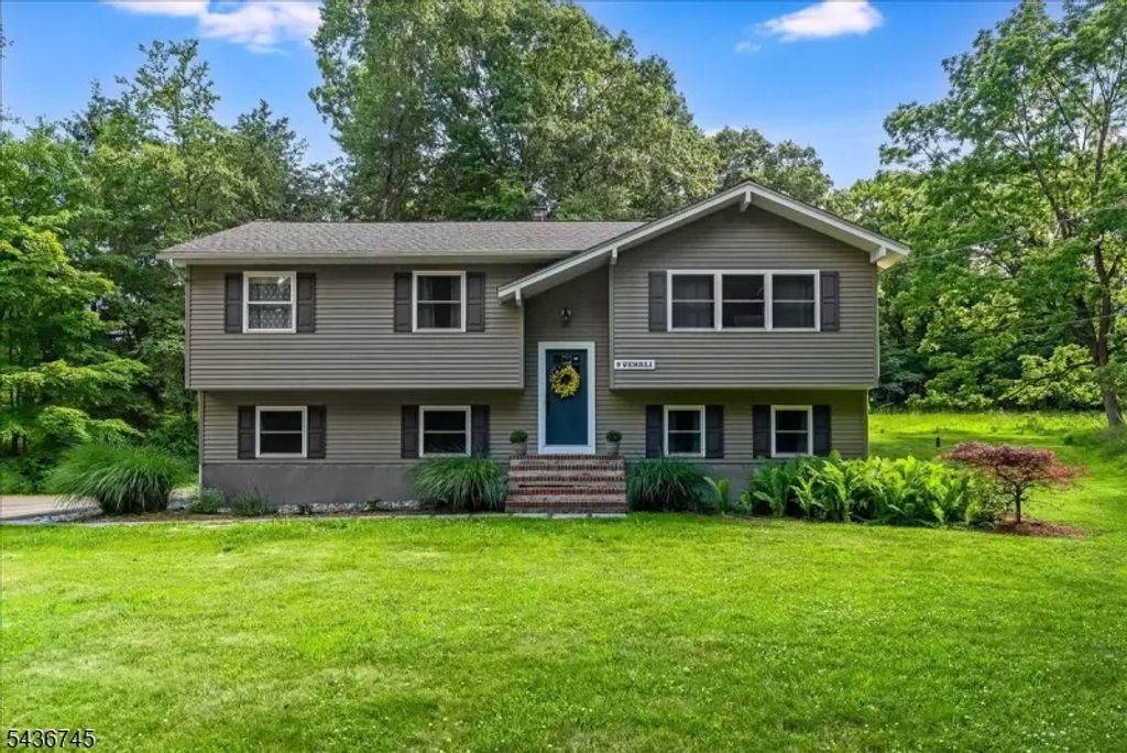 9 Wehrli Rd, Washington Twp.