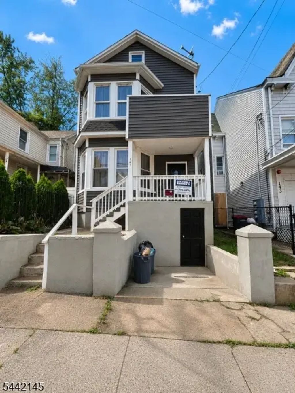 141 N 5th St, Paterson City