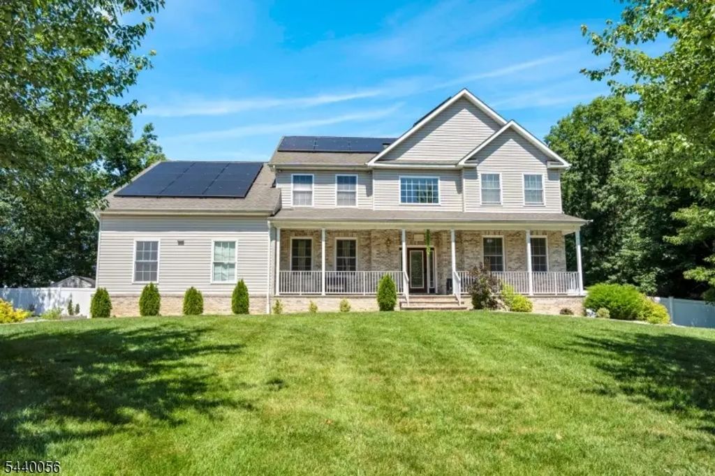 17 Rachel Ln, Monroe Twp.