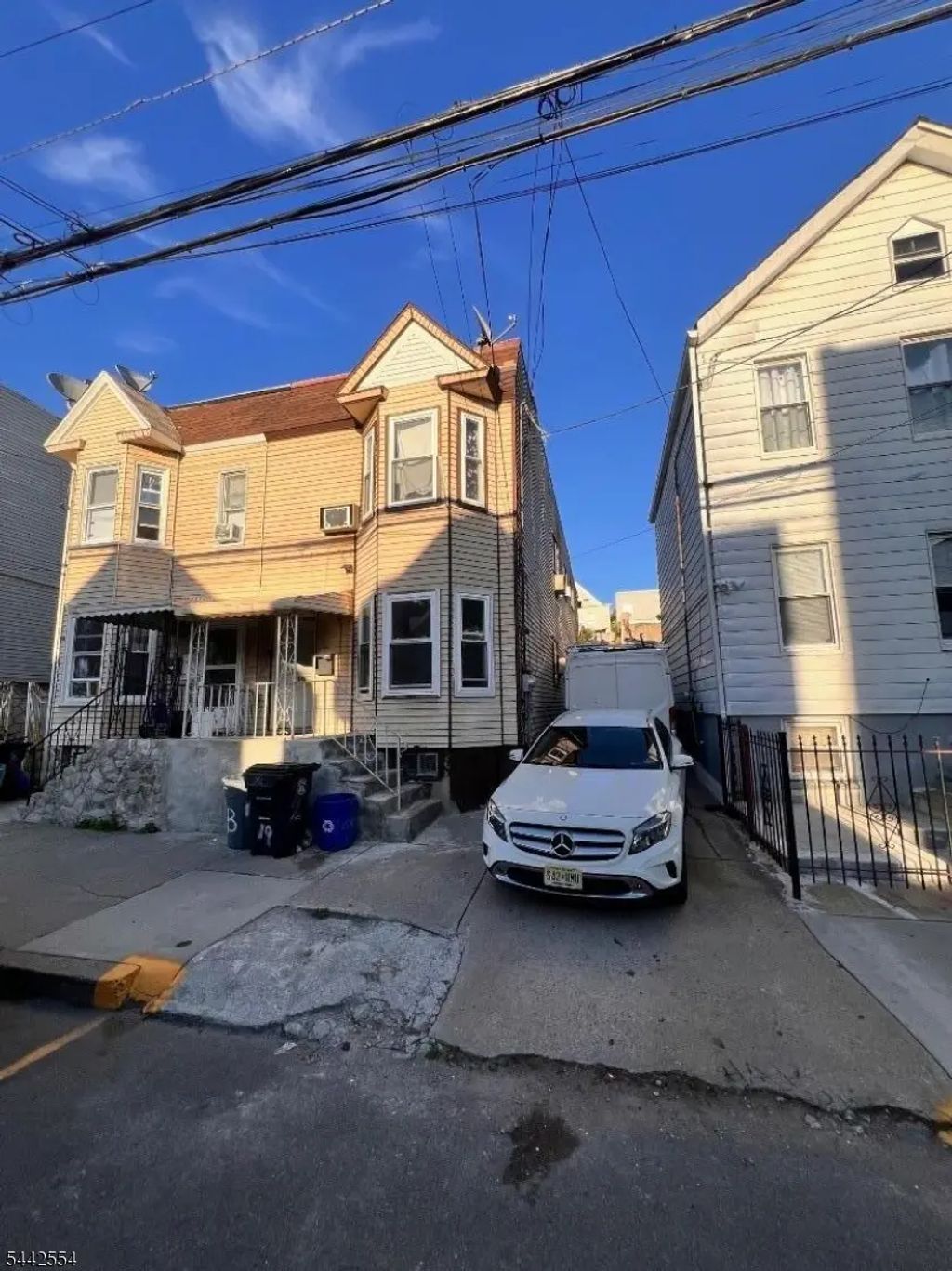 19 Highland Ave, Newark City