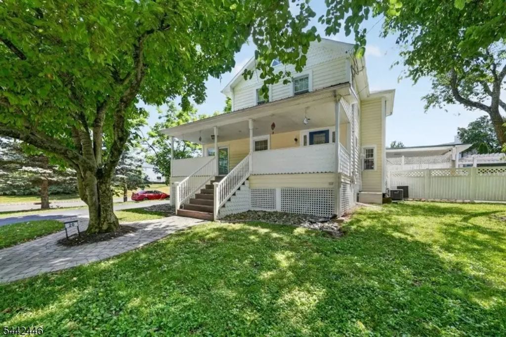20 Kline Blvd, Readington Twp.