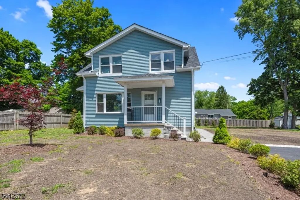 20 Corwin St, Roxbury Twp.