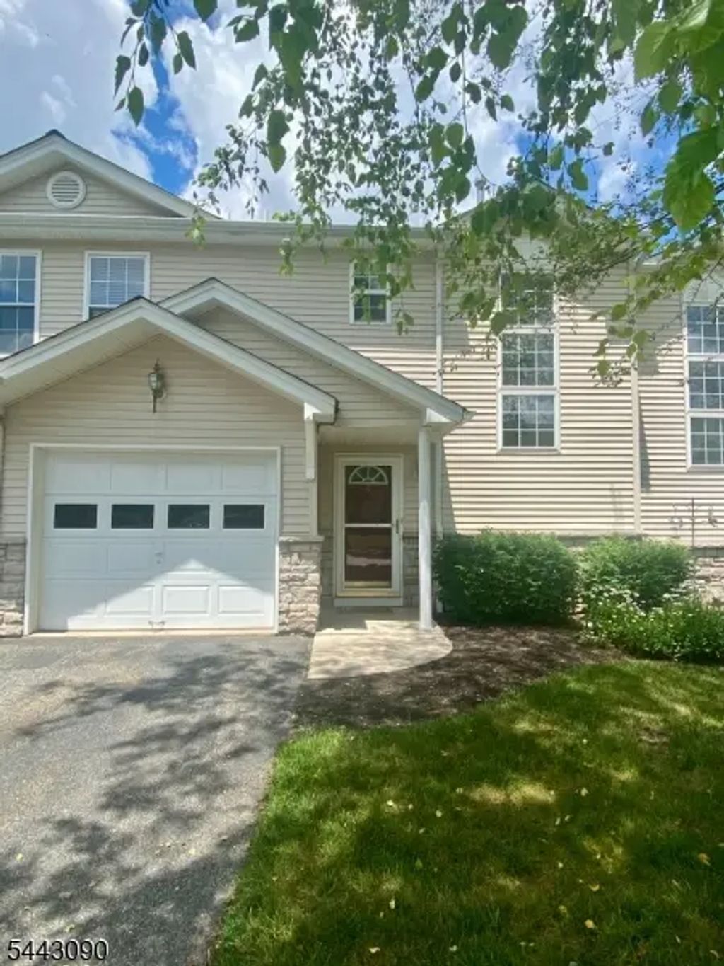 6 Peachtree Ln, Hardyston Twp.