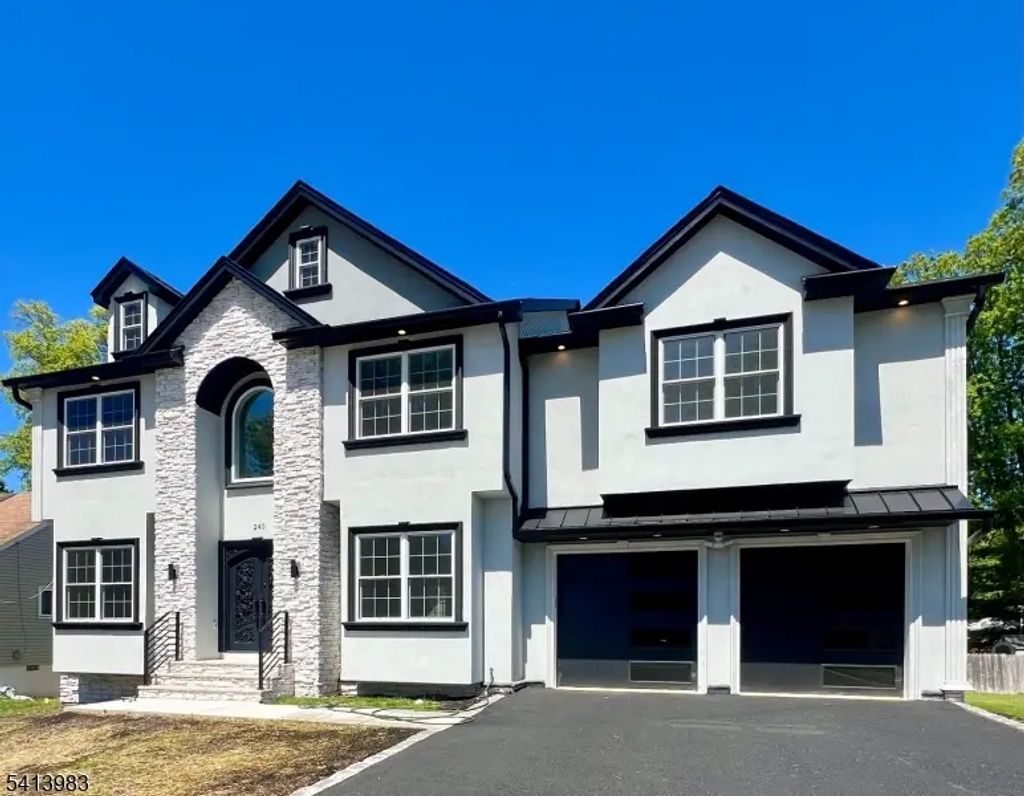 240 Atlantic Dr, Parsippany-Troy Hills Twp.