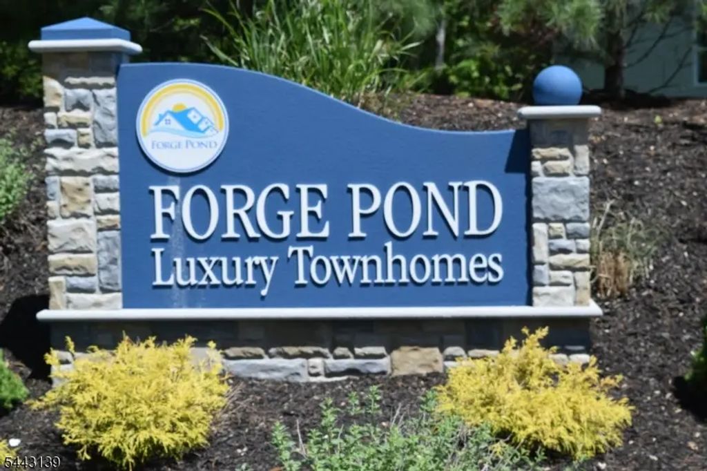 26 Decroce Ct, Parsippany-Troy Hills Twp.