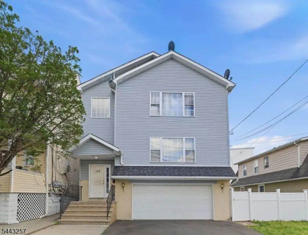 126 -128 N 9th, Paterson City