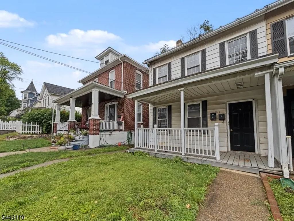 101 Bullman Street - Apt 2, Phillipsburg Town