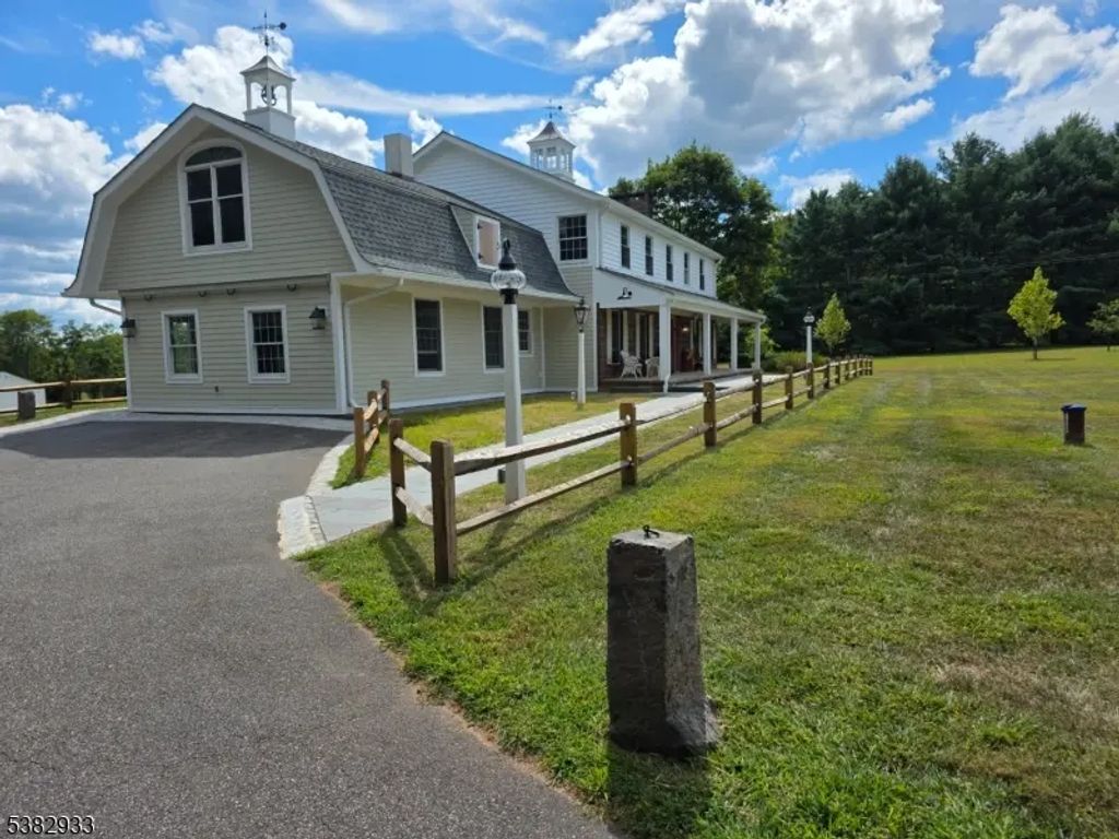 60 Perryville Rd, Union Twp.