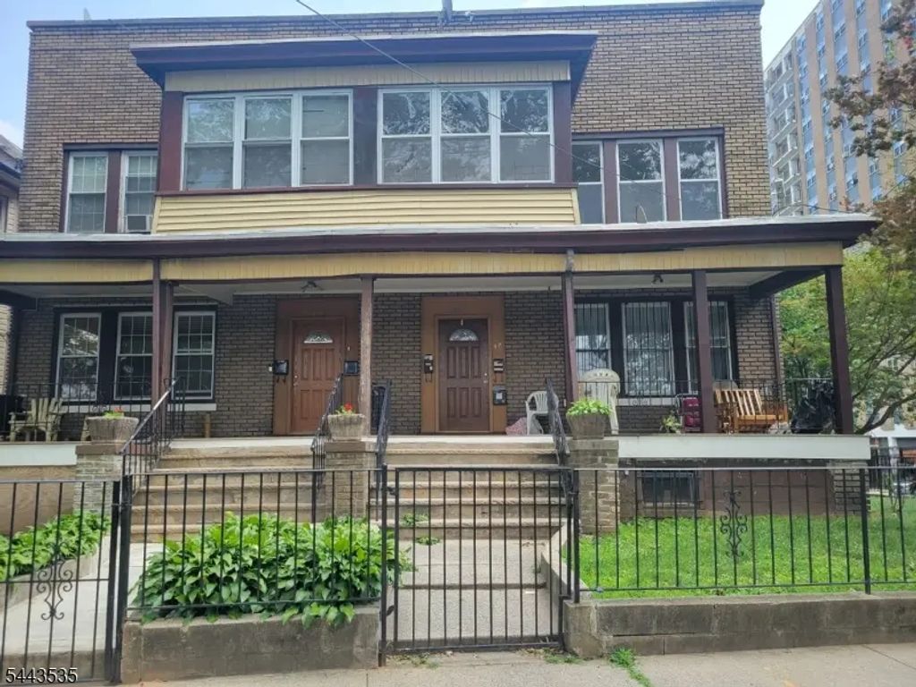 110 Dayton St, Newark City