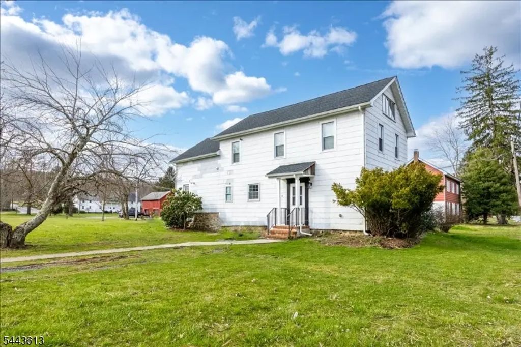 88a Coleman Road, Washington Twp.