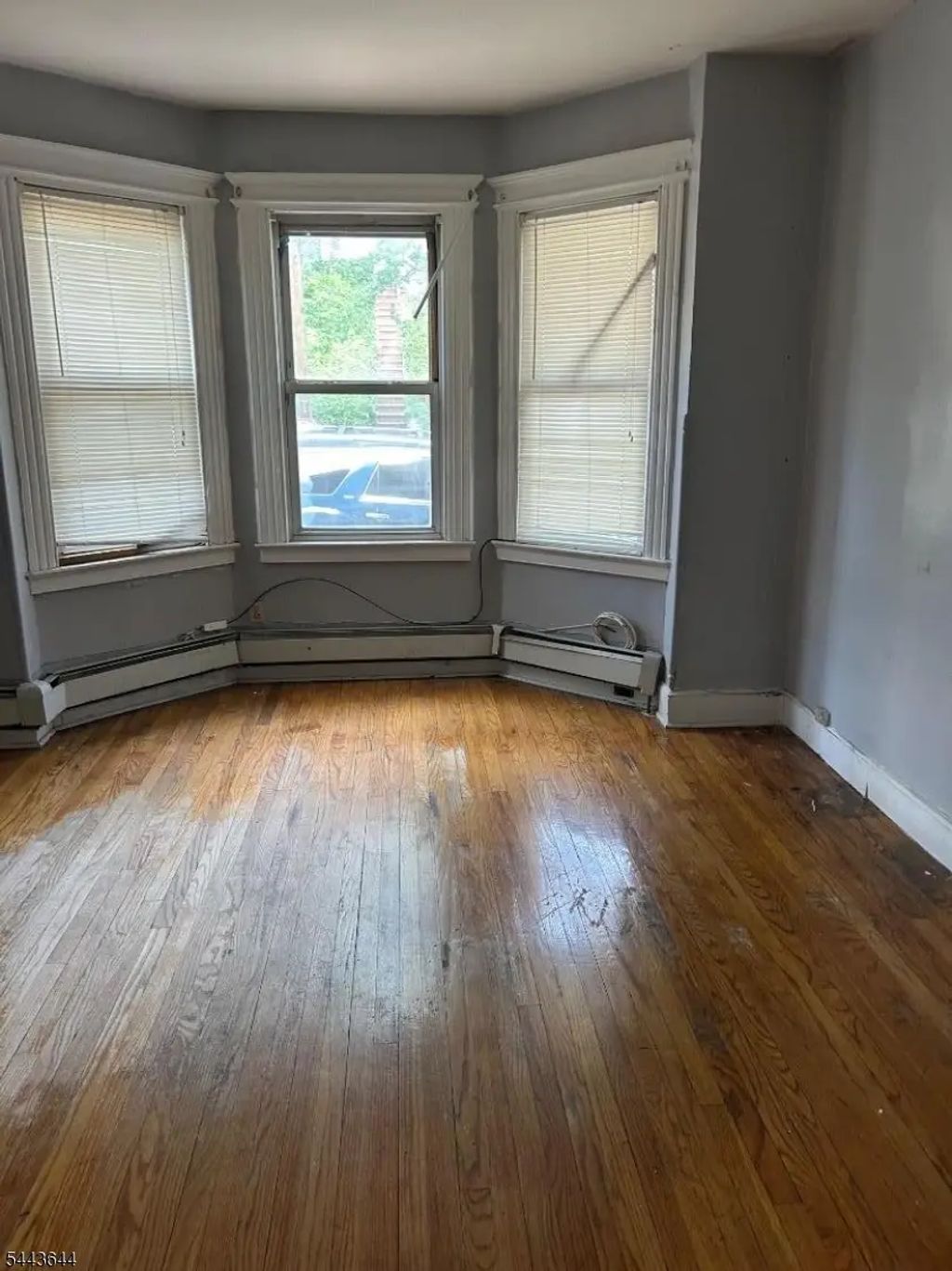 869 Clifton Ave, Newark City