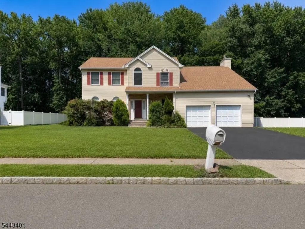 26 Plains Gap Rd, North Brunswick Twp.