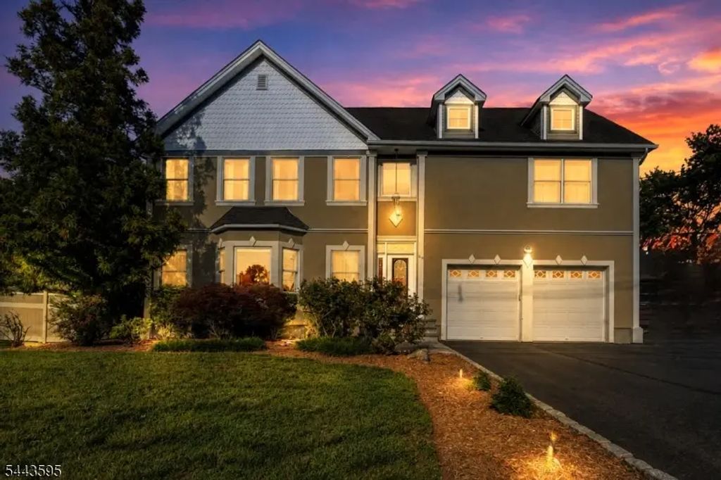 66 Boulevard, Pequannock Twp.