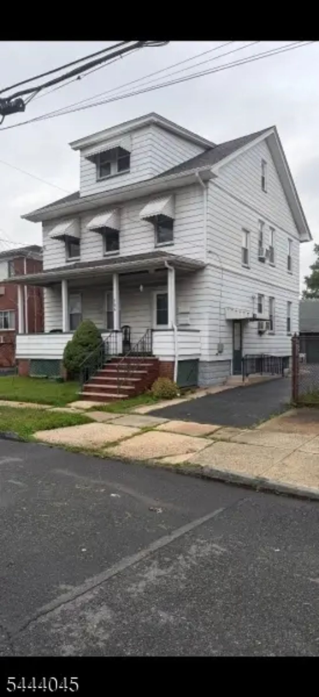 806 Roselle St, Linden City