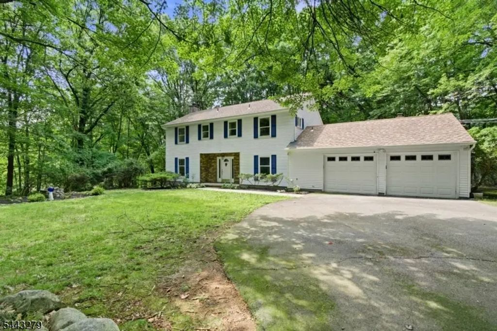 73 Lozier Rd, Mount Olive Twp.