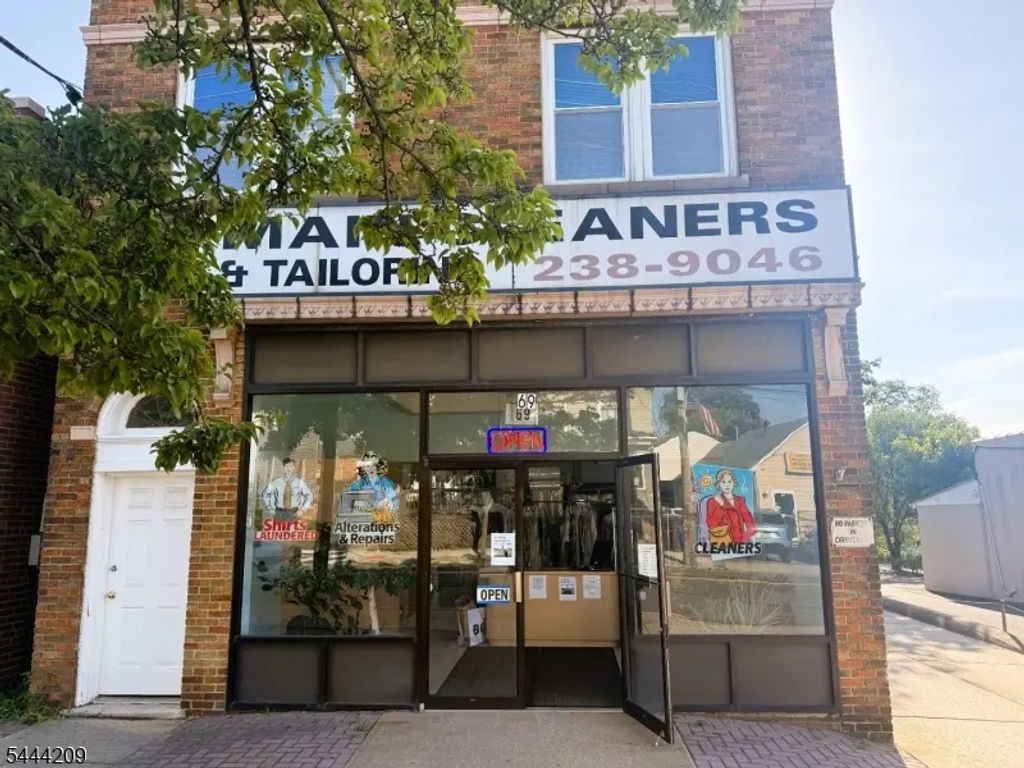 69 Main St, Sayreville Boro