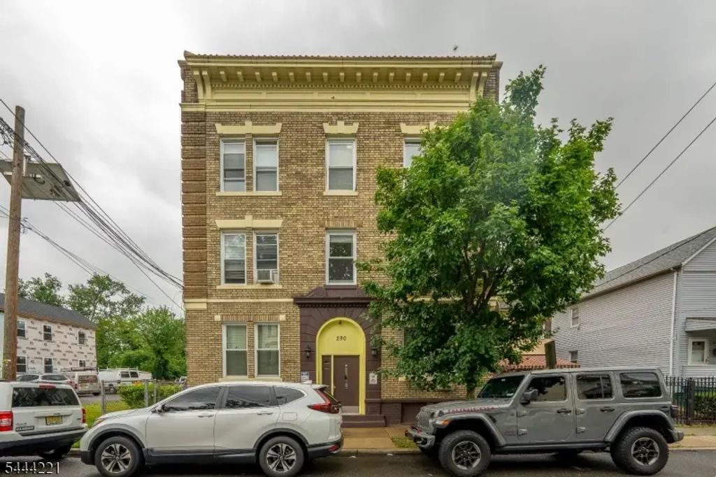 290 Ogden St, City Of Orange Twp.