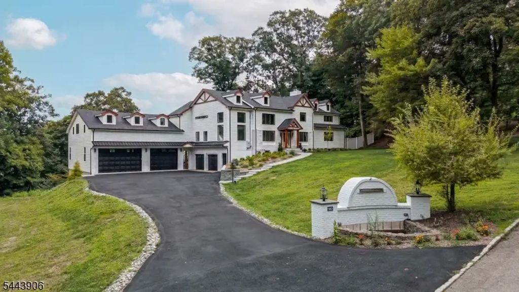 180 Roundtop Rd, Bernardsville Boro